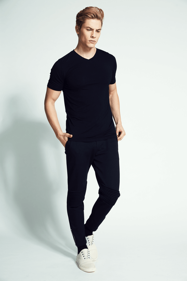Crest  V-Neck T-shirt